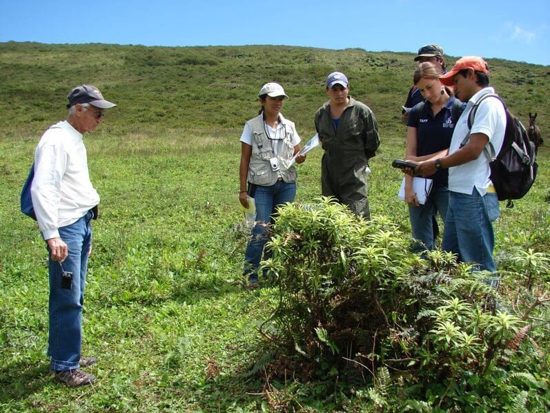 Don Jacinto en el campo. 