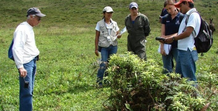 Jacinto Gordillo, former manager of the Isabela Office in Puerto Villamil.