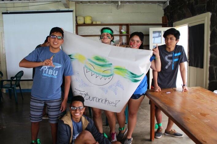 ‘Tiburoncines’ winning team from the ‘gymkana’ organized as a reinforcement of information received on sharks.